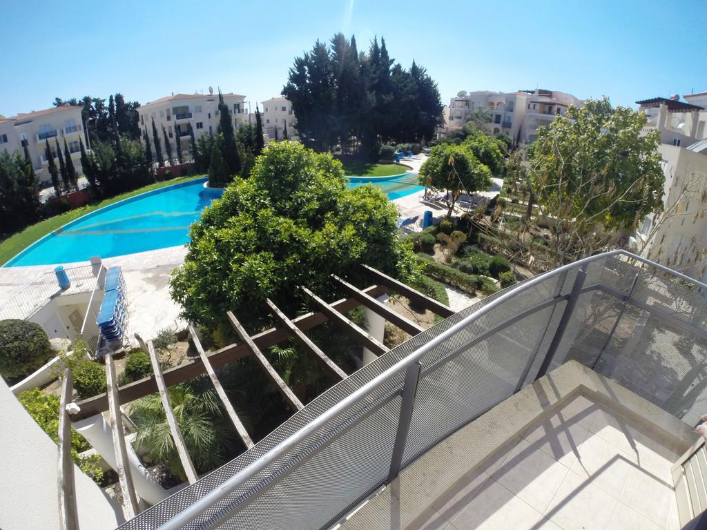 Villa Hesperides Gardens Paphos Exterior foto